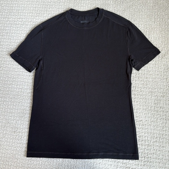 Nobull Blended Merino Wool Black Short Sleeve T Shirt - Picture 4 of 9